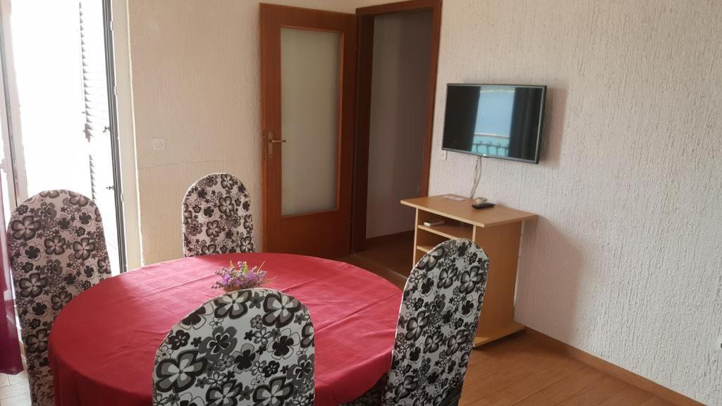Apartments Lala プリモシュテン エクステリア 写真